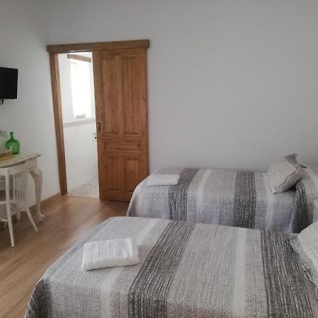 Hostal El Lugar De La Mancha Argamasilla de Alba Екстериор снимка