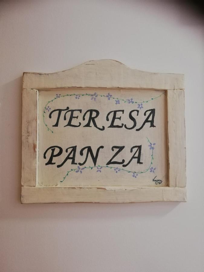 Hostal El Lugar De La Mancha Argamasilla de Alba Екстериор снимка