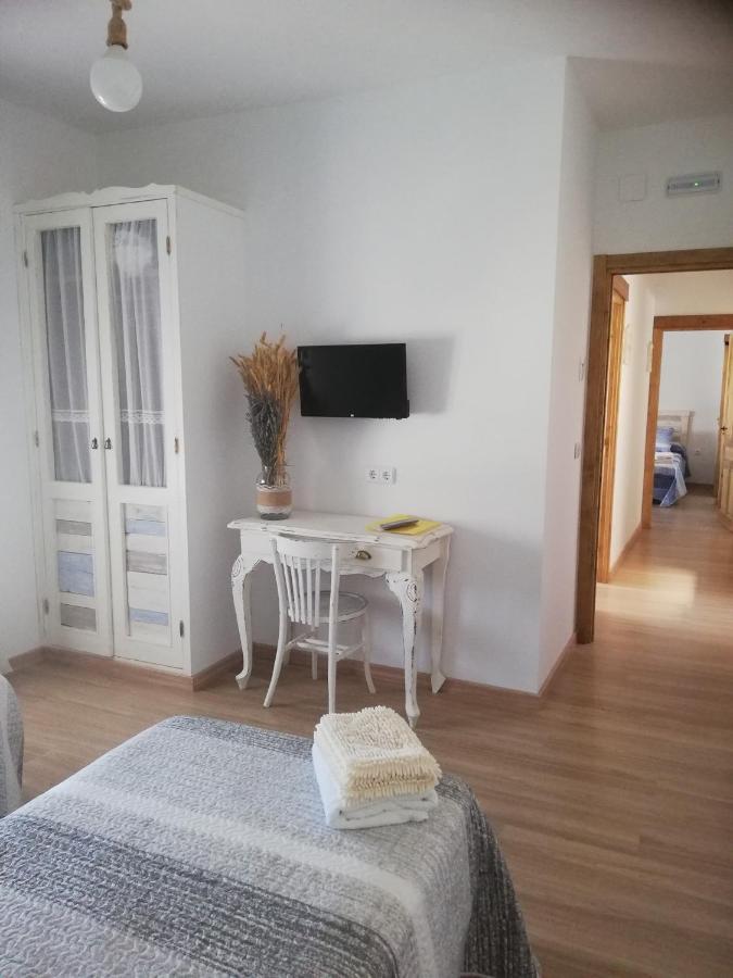 Hostal El Lugar De La Mancha Argamasilla de Alba Екстериор снимка